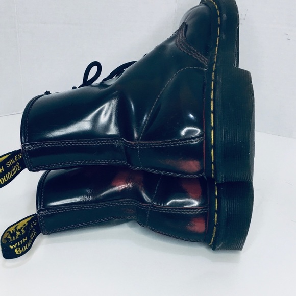 DR Martens Cherry Lace Red Docs 1460 Boots Size 38 - Picture 6 of 16